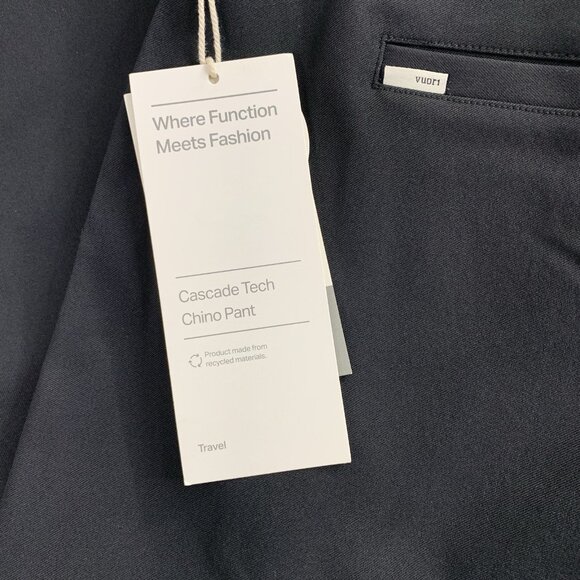 Vuori Cascade Tech Pants Men’s 38x30” Chino Black Lightweight Performance Preppy - Picture 2 of 11